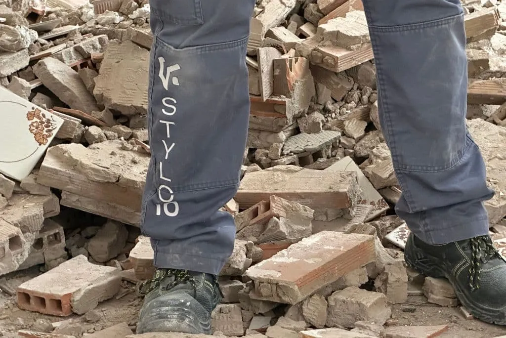 Demolición controlada — obra integral Stylo 10