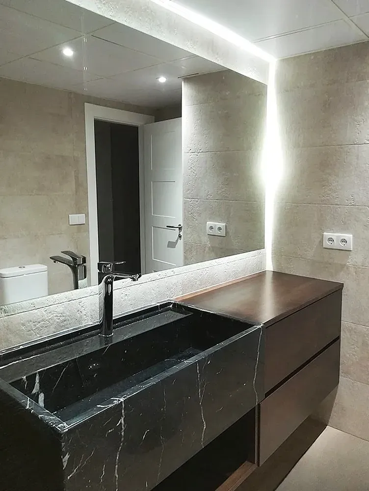 Reforma baño mármol Córdoba — Stylo 10