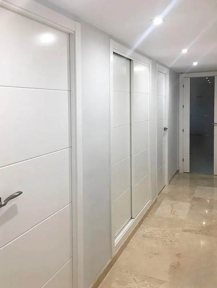 Reforma pasillo armarios Córdoba — Stylo 10