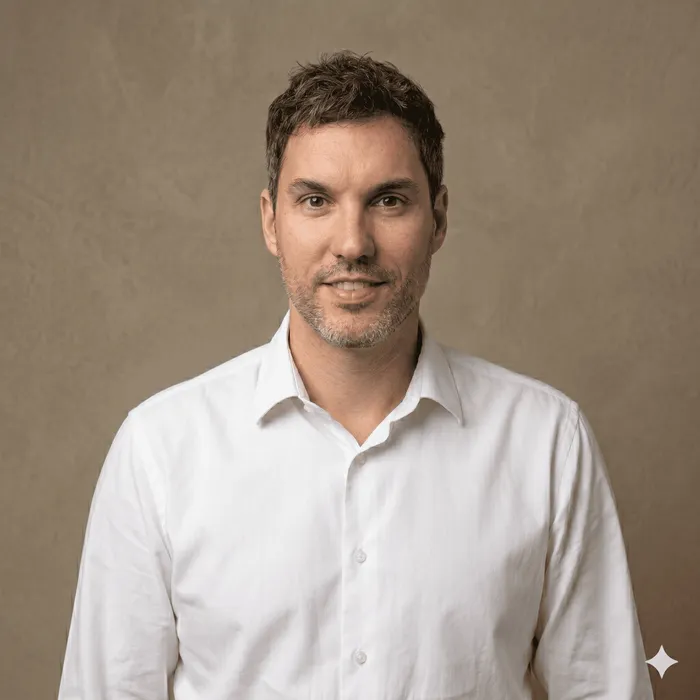 Rafa Gálvez — CEO · Dirección, Stylo 10